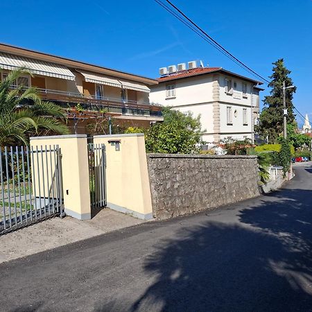 Apartments Orange Lovran Exterior foto